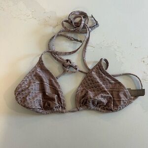 NWT SKIMS Dune Crocodile String Bikini Top